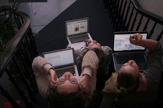 Digital Productivity Tools That Help Teams Work Smarter